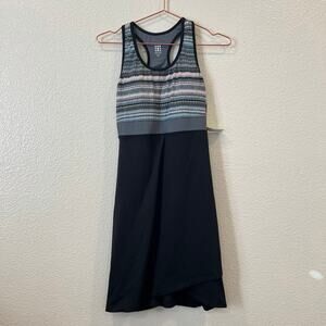 Title Nine Connelly Dress racerback black gray stripe shelf bra